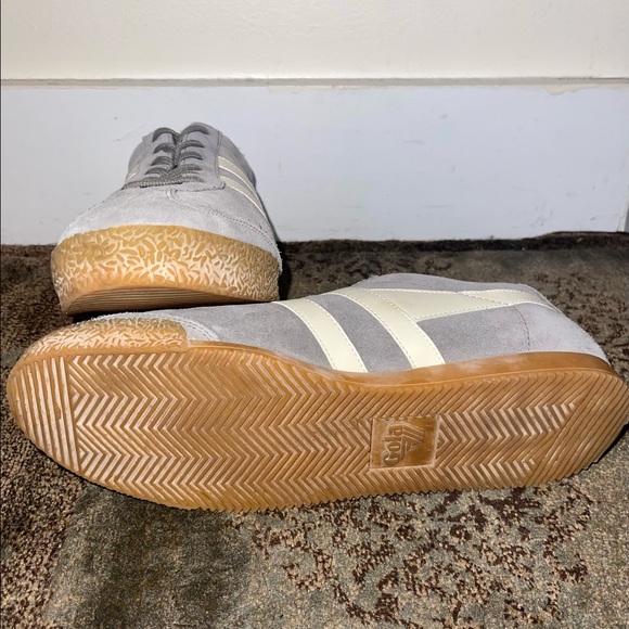 Gola Harrier trainers, size 12M/45 in ‘Ash’ - Picture 4 of 6